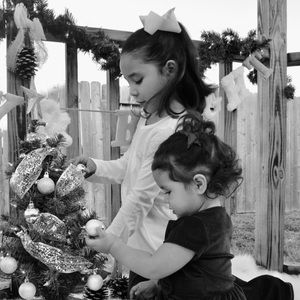 Meet your Posher, Alma